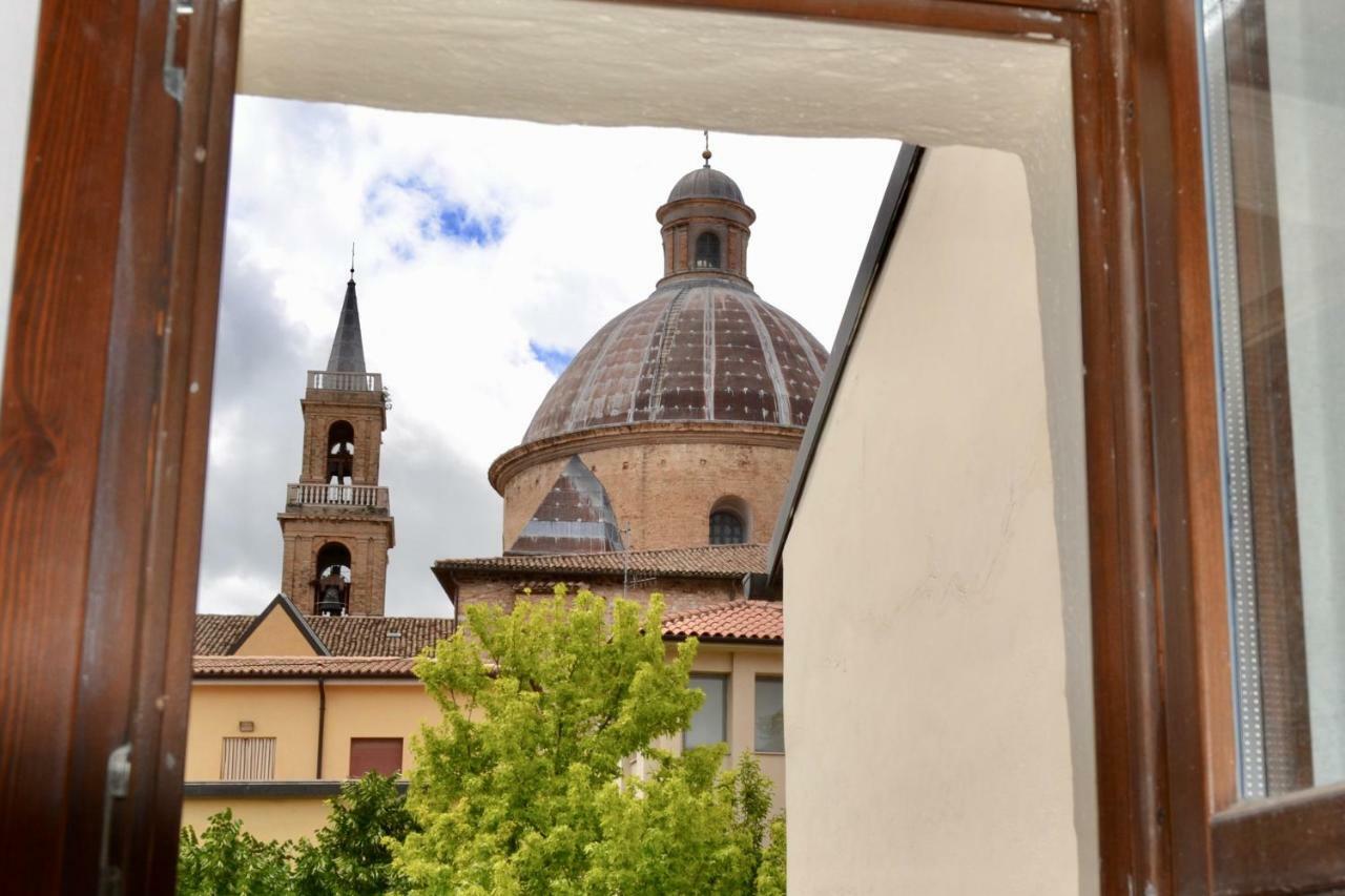 Torrecielo Villa Foligno Bagian luar foto